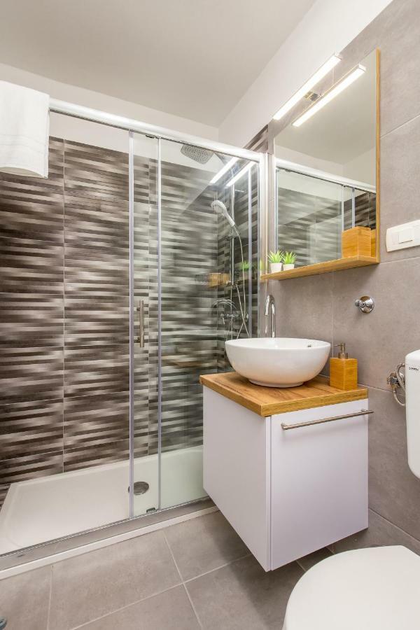 Victory Sea View Apartment Рієка Екстер'єр фото